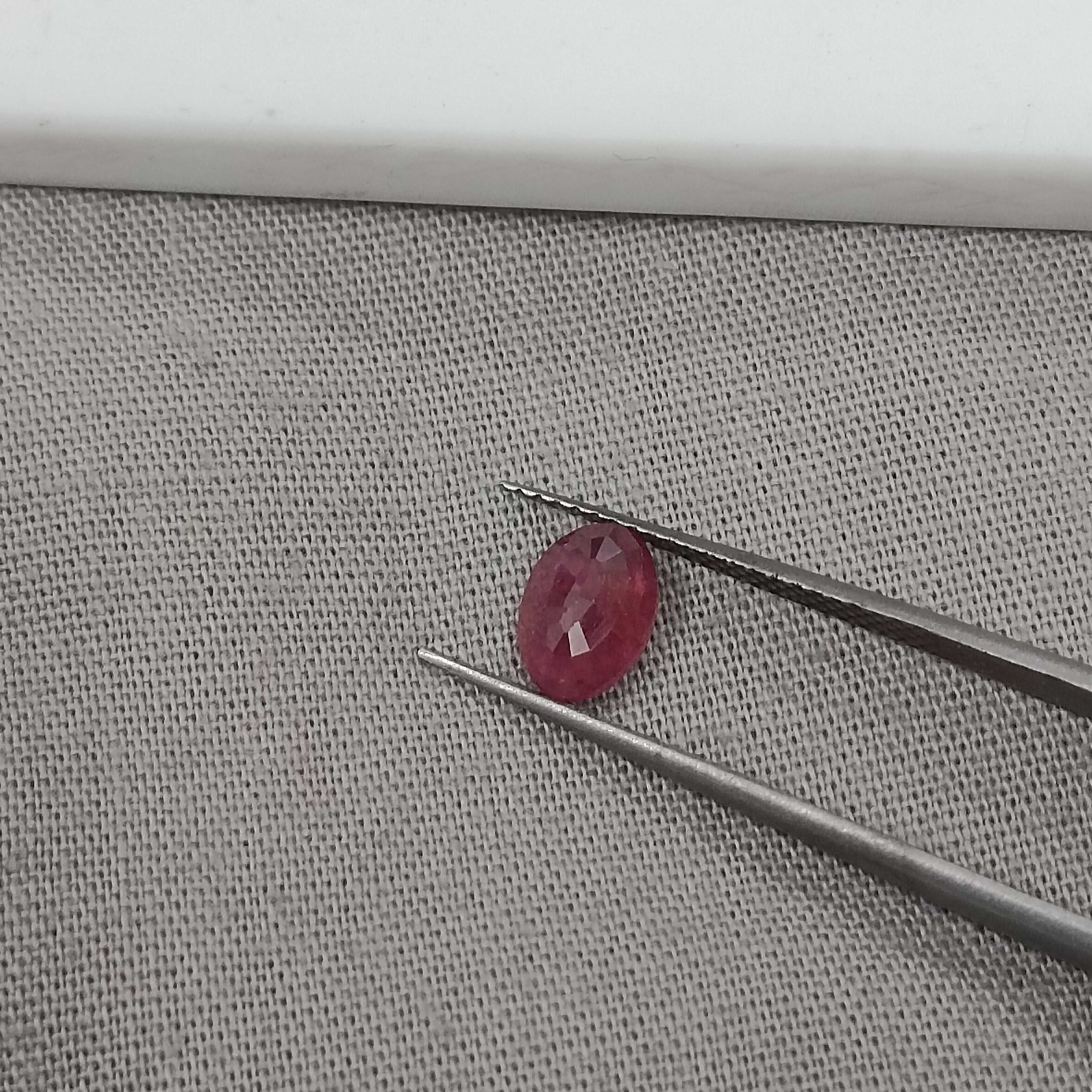 0.99ct GSI (USA) certified natural glossy red oval mixed cut unheated ruby gemstone