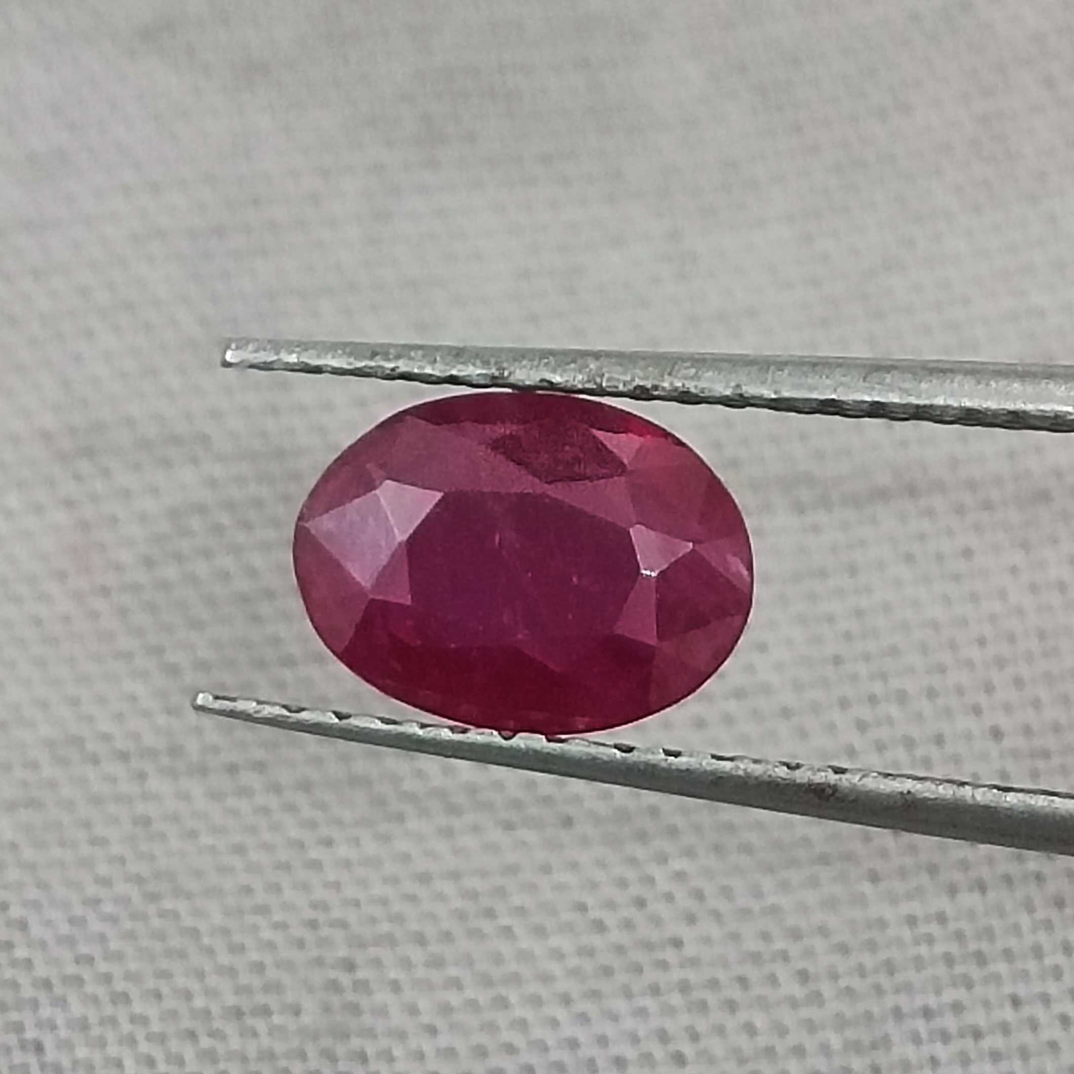 1.10cts GSI certified natural deep maroon red oval cut African ruby gem 