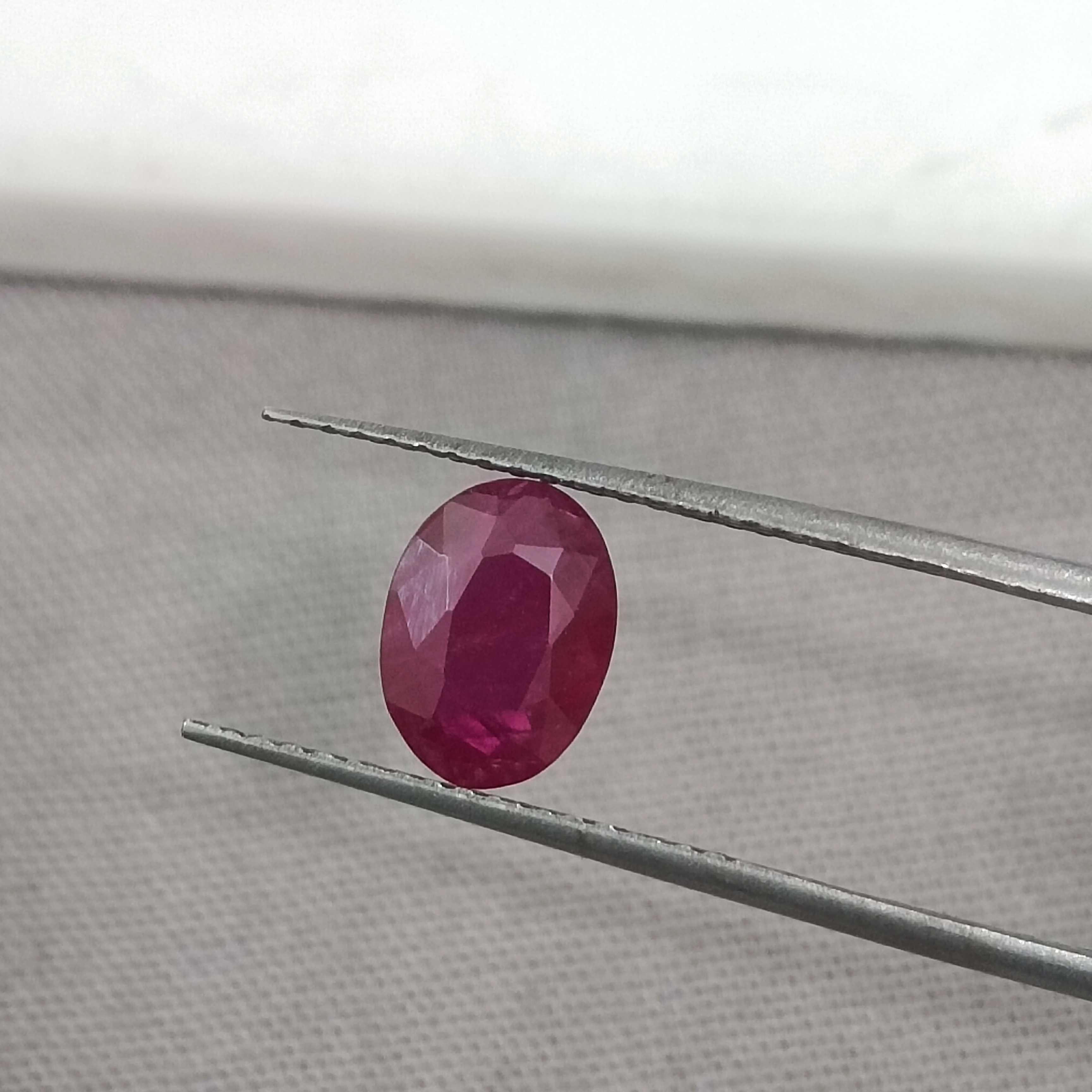 1.10cts GSI certified natural deep maroon red oval cut African ruby gem 