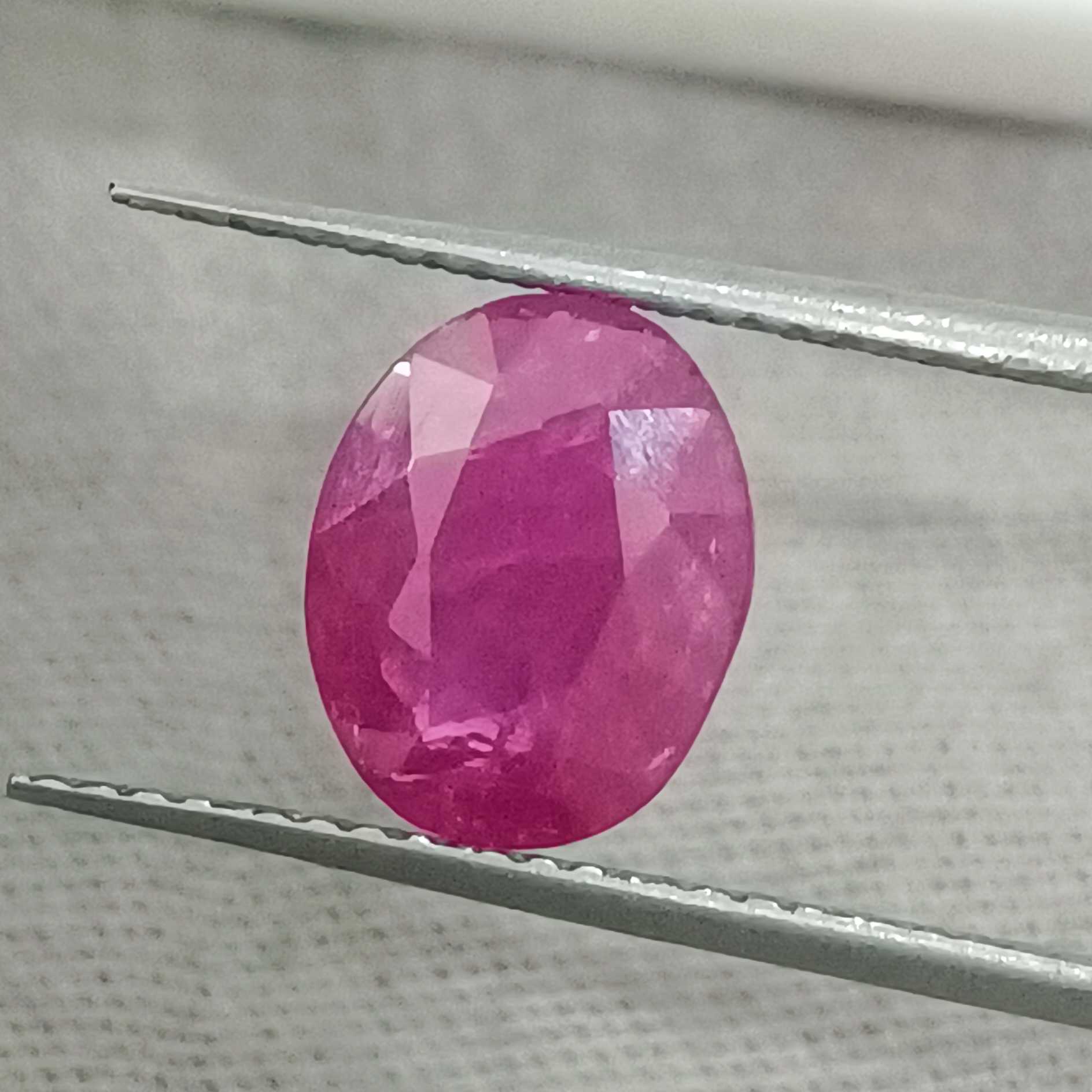 2.23cts GSI certified oval mix cut Mozambique ruby gemstone/