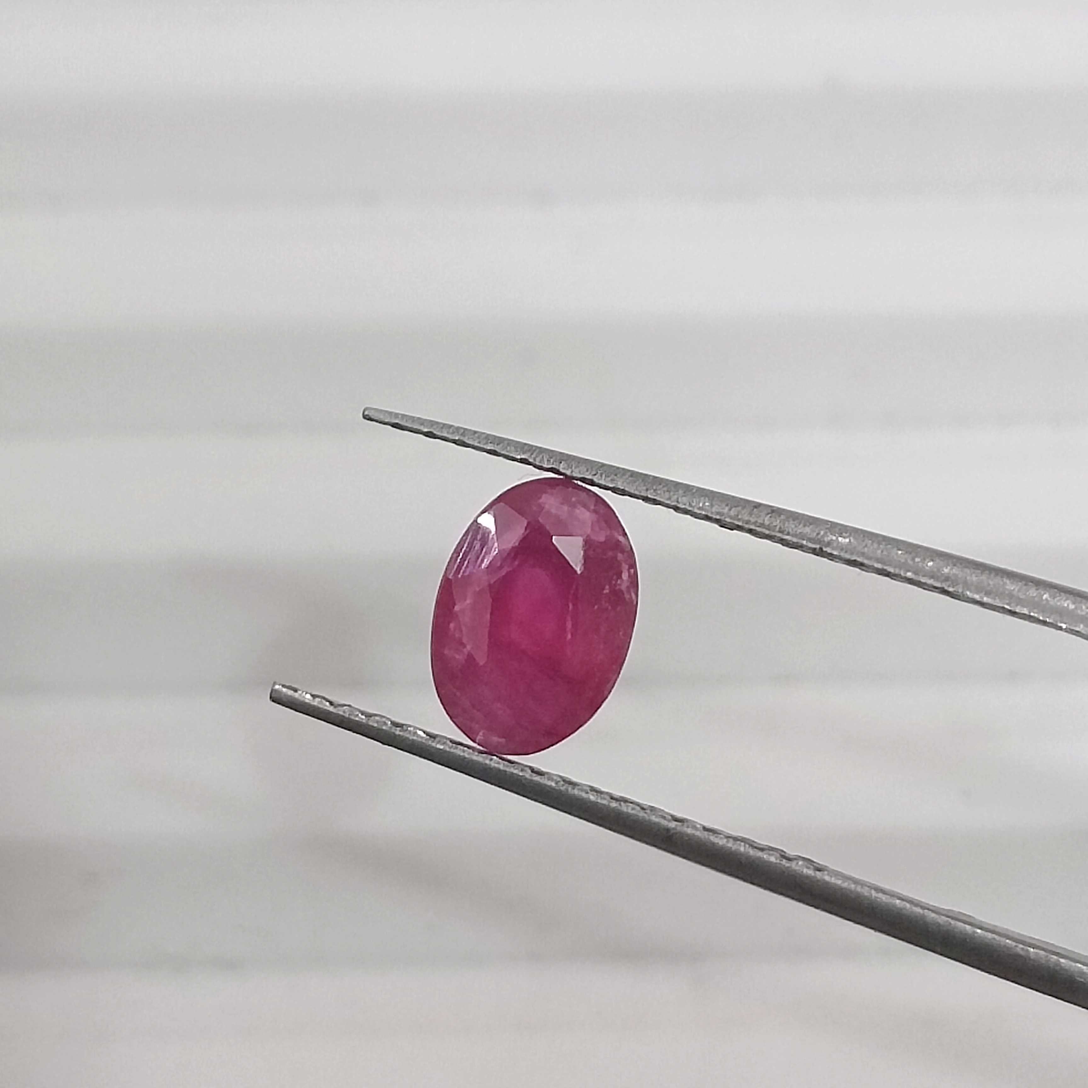 0.97cts GSI certified deep natural red oval cut untreated ruby gemstone 