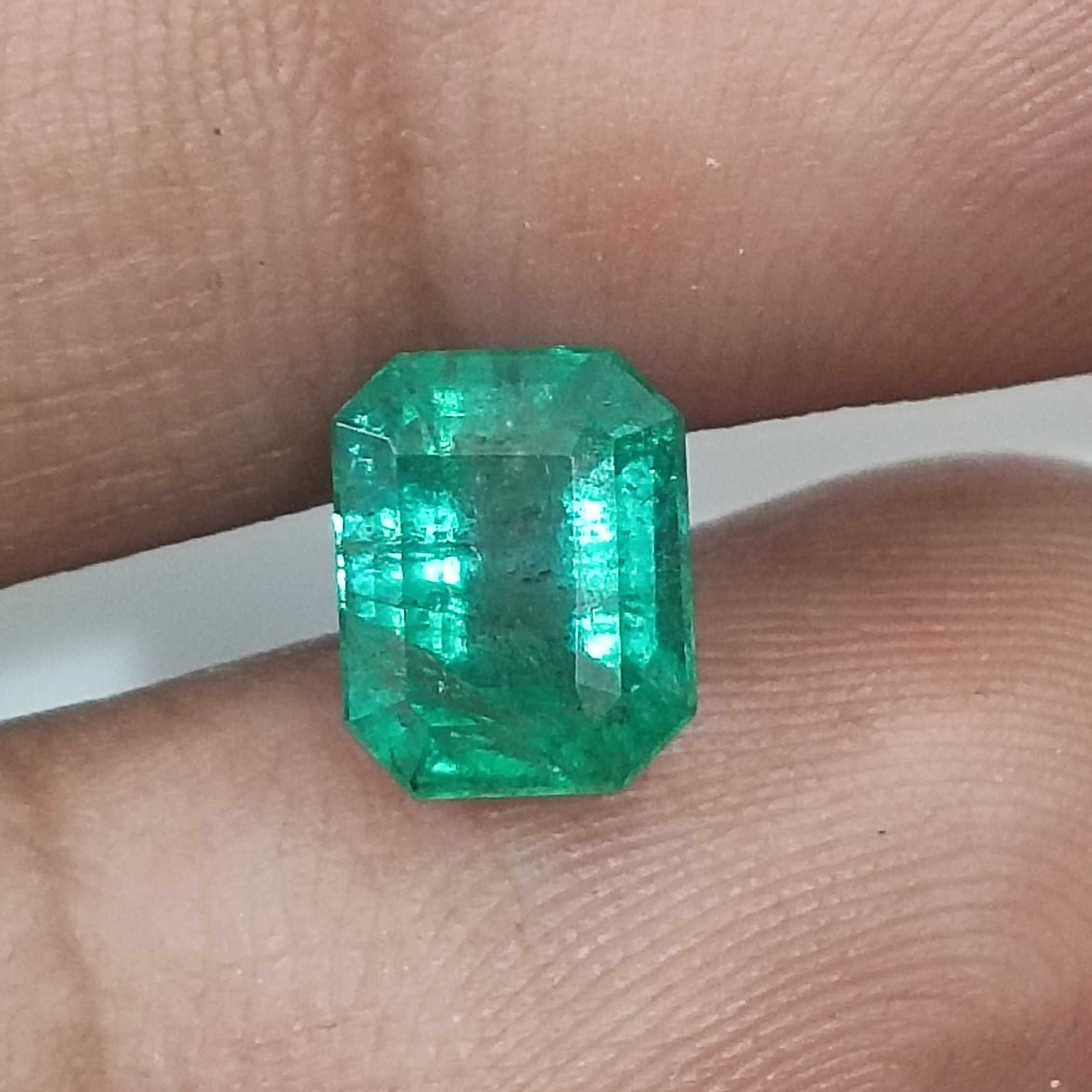 2.21cts GSI certified glass green loose octagon cut natural emerald /