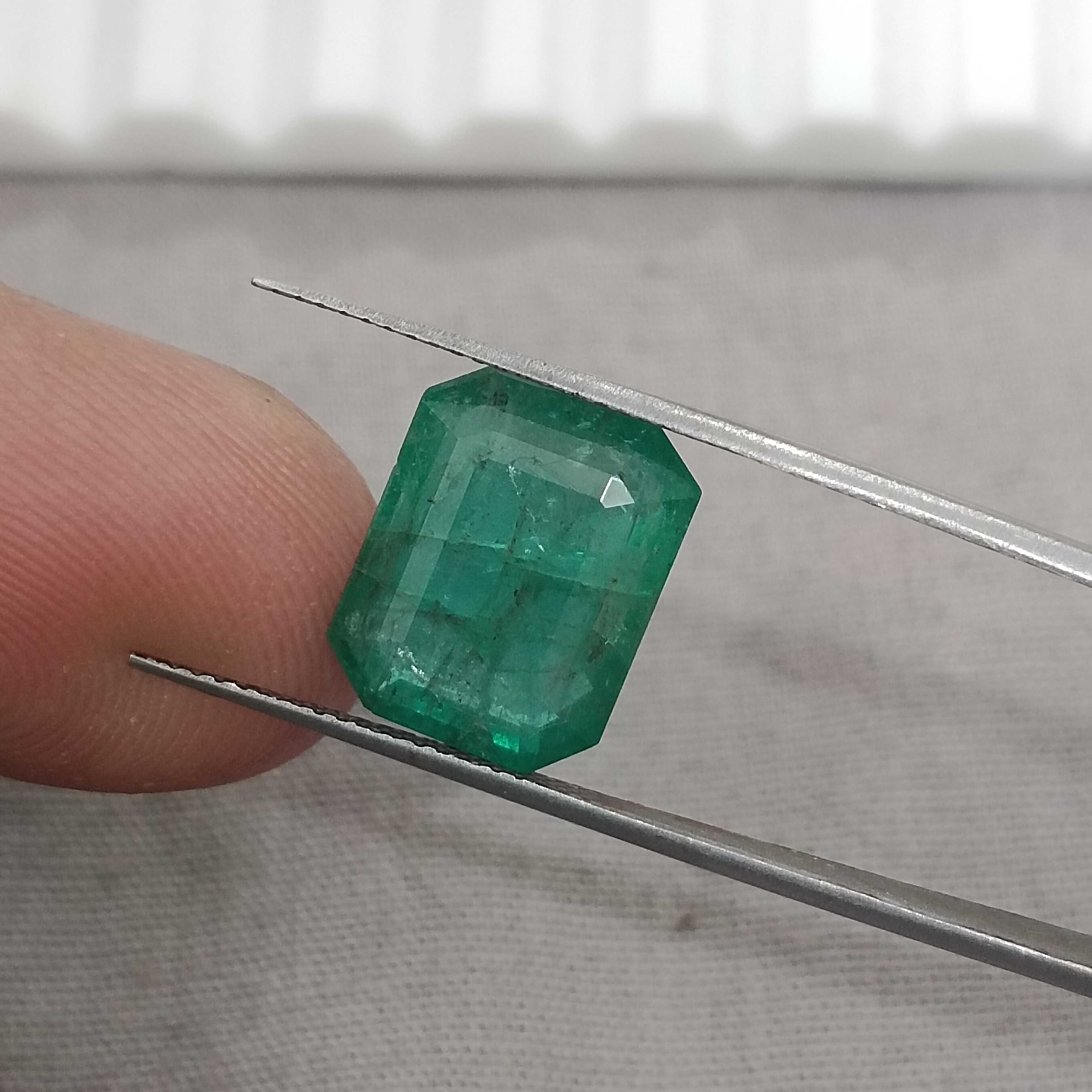 6.62cts deep natural green octagon cut Zambian emerald gemstone 
