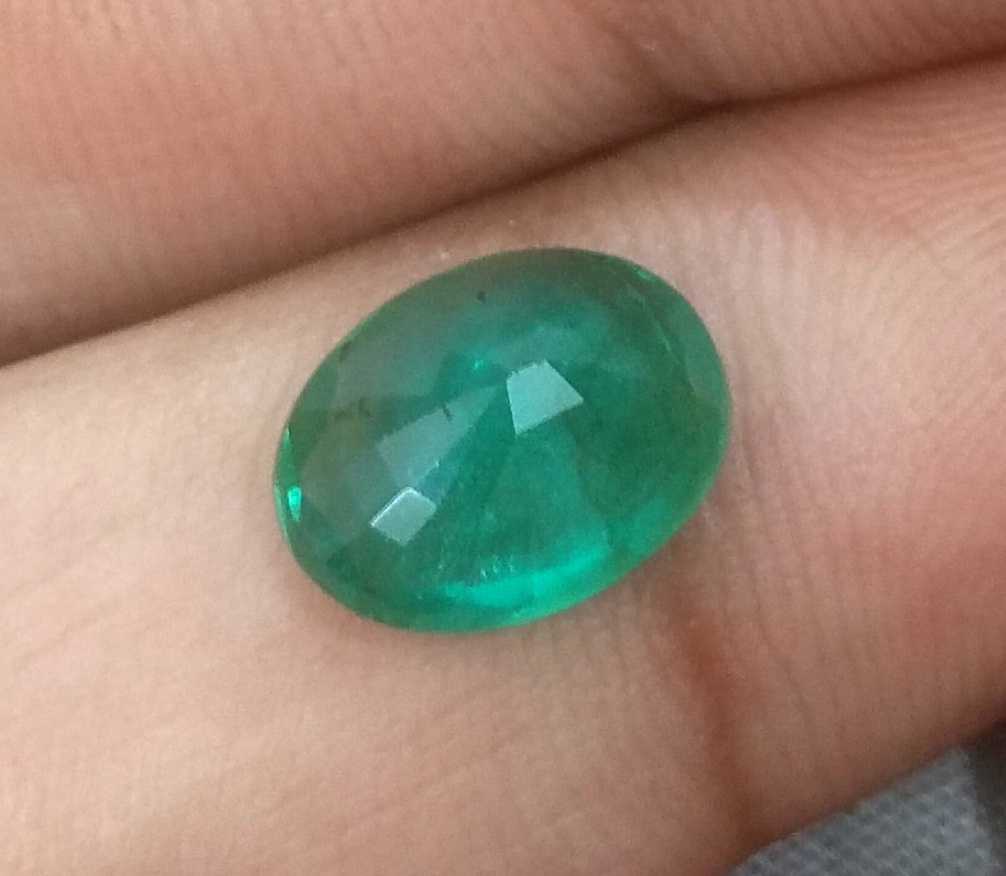 2.52ct GSI USA certified oval cut Zambian emerald 