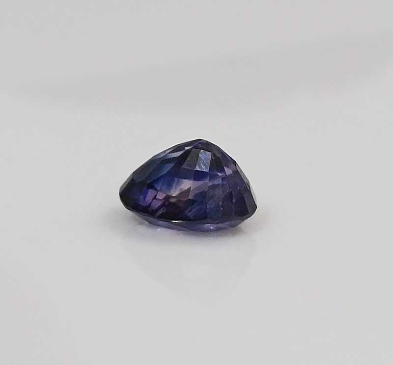 1.58cts USA certified natural non heated shiny deep dark blue oval mix sapphire 