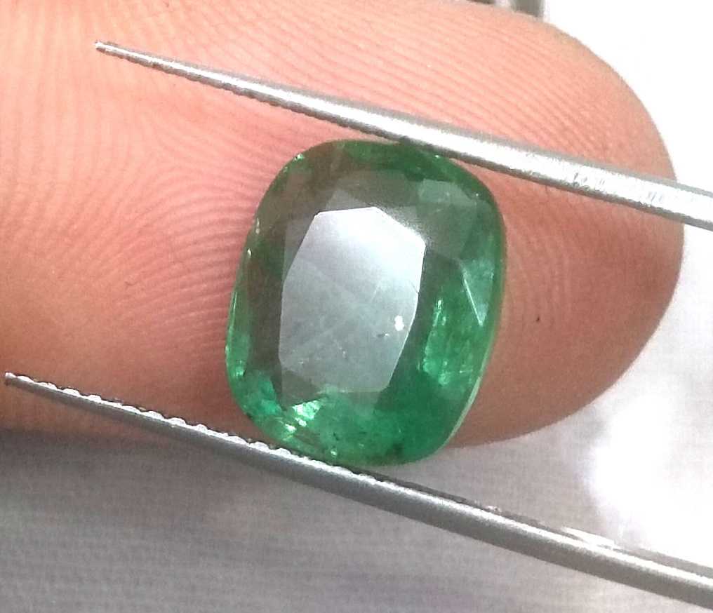 3.61ct GSI Certified cushion cut Swat emerald