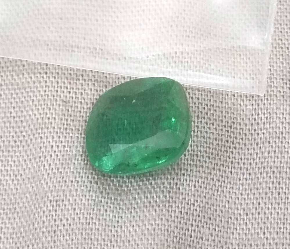 3.61ct GSI Certified cushion cut Swat emerald