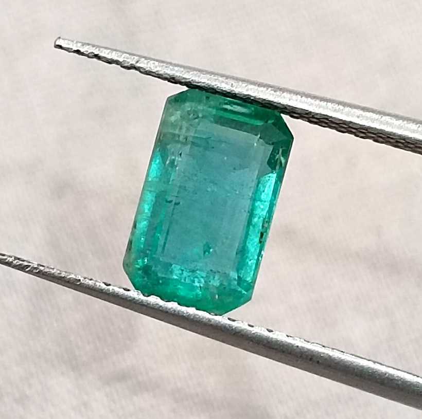 GSI USA certified 1.83ct octagon cut Zambian emerald stone
