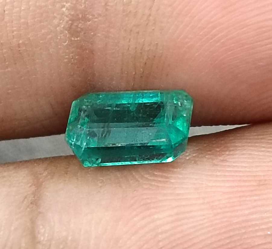 GSI USA certified 1.83ct octagon cut Zambian emerald stone