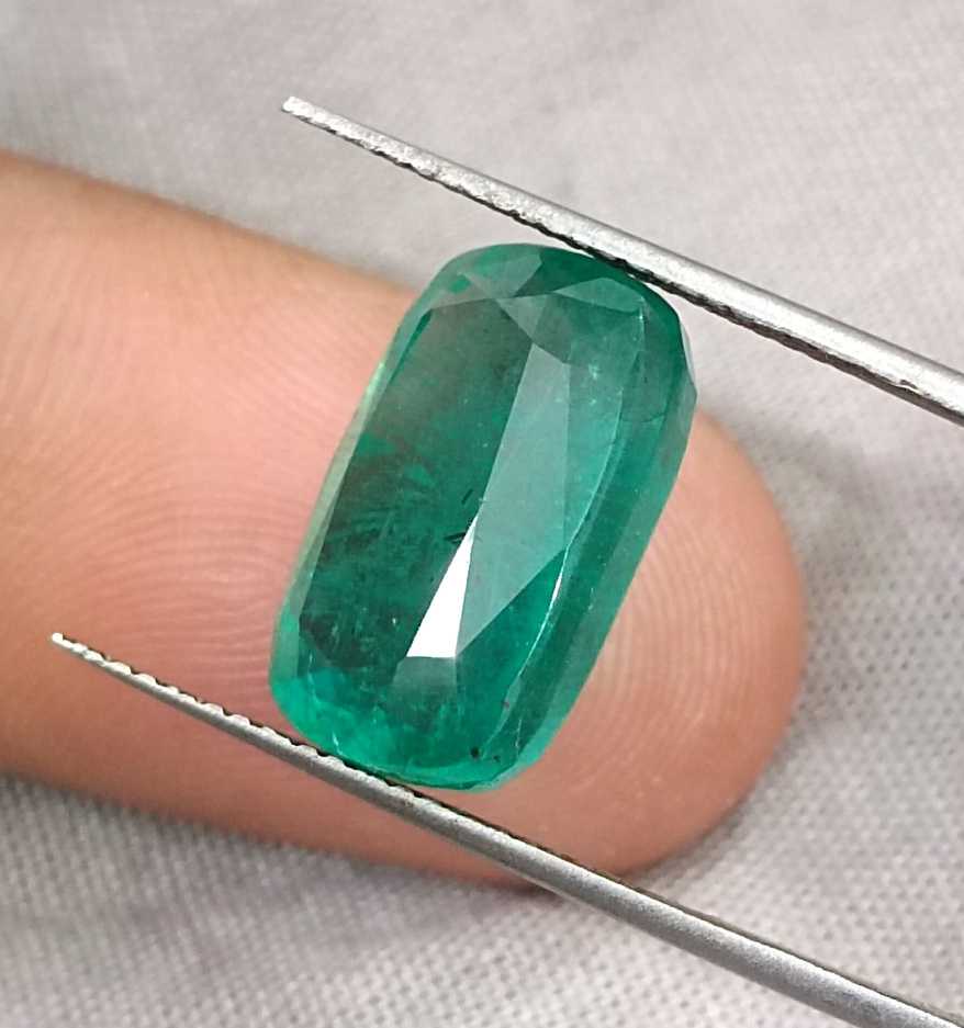 9.75ct medium deep green cushion cut loose Zambian emerald stone