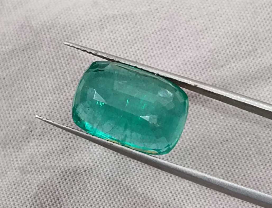 9.75ct medium deep green cushion cut loose Zambian emerald stone