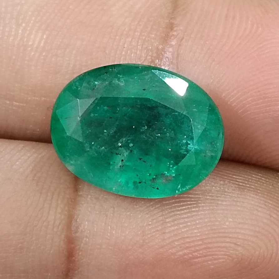 10.21ct Certified big size grass green oval cut Zambian emerald stone/