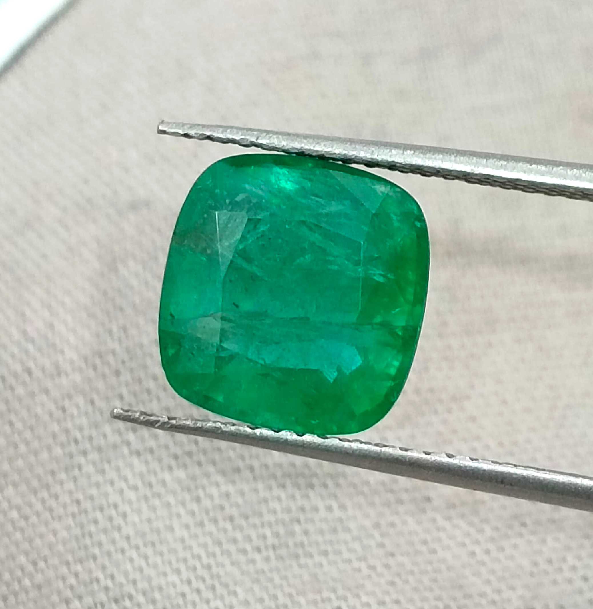 3.46ct Vivid deep green cushion cut natural certified Zambian Emerald