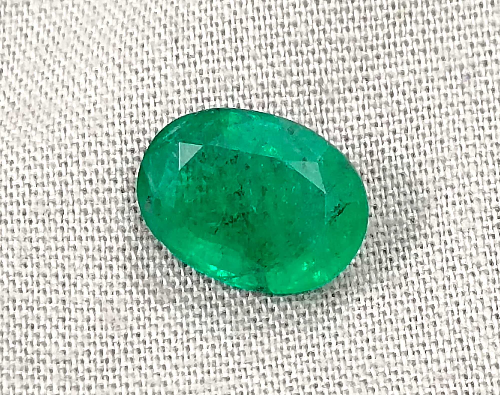 3.02ct GSI USA certified alpine green natural oval cut Zambian emerald 