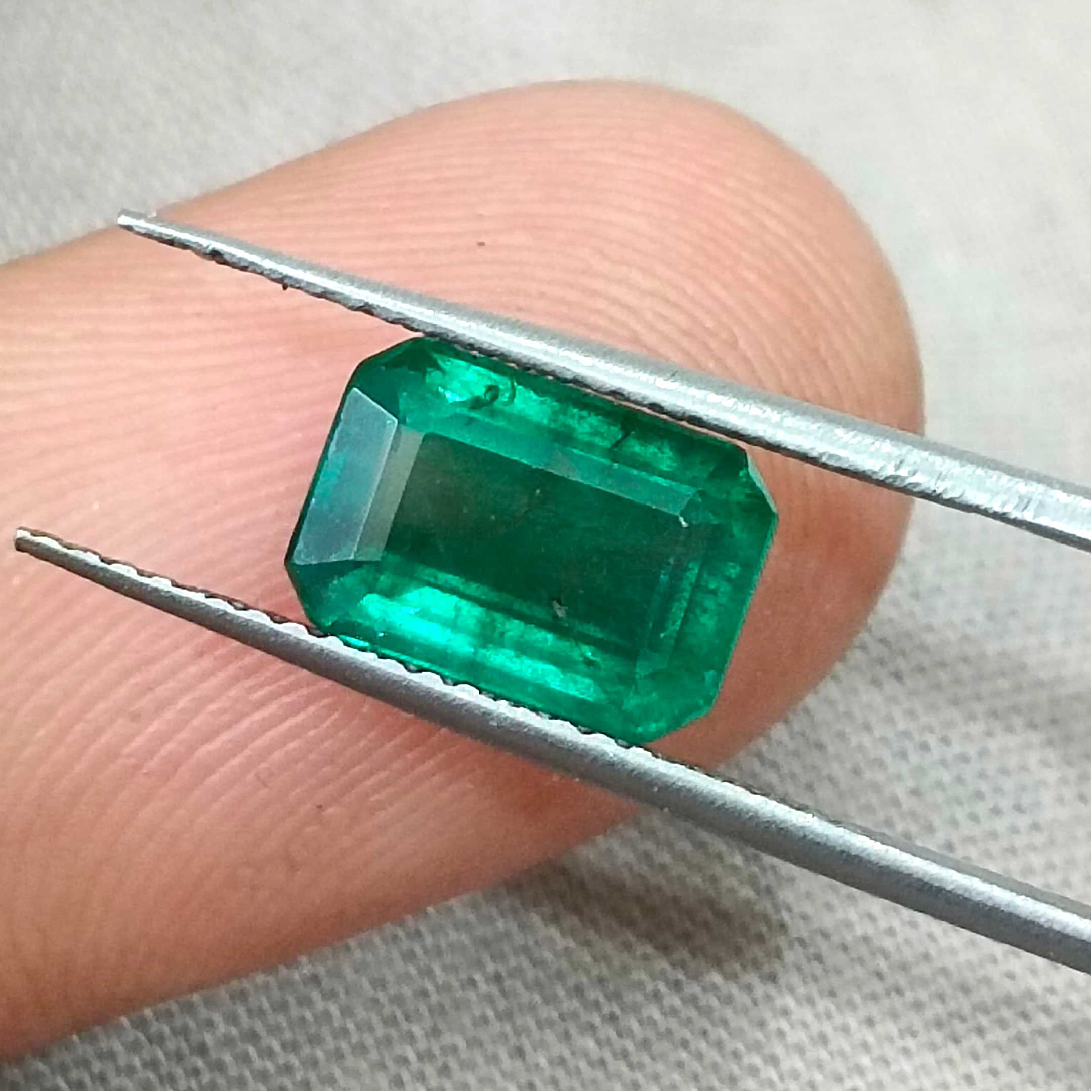 2.08ct Deep green GSI certified natural octagon cut Zambian Emerald