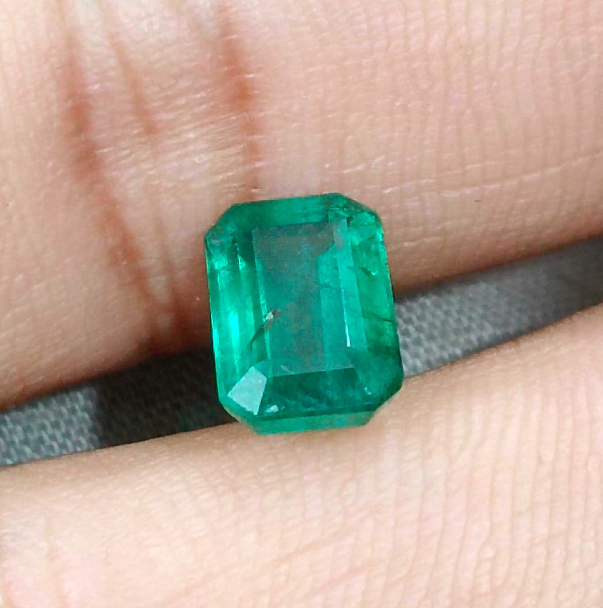 2.08ct Deep green GSI certified natural octagon cut Zambian Emerald