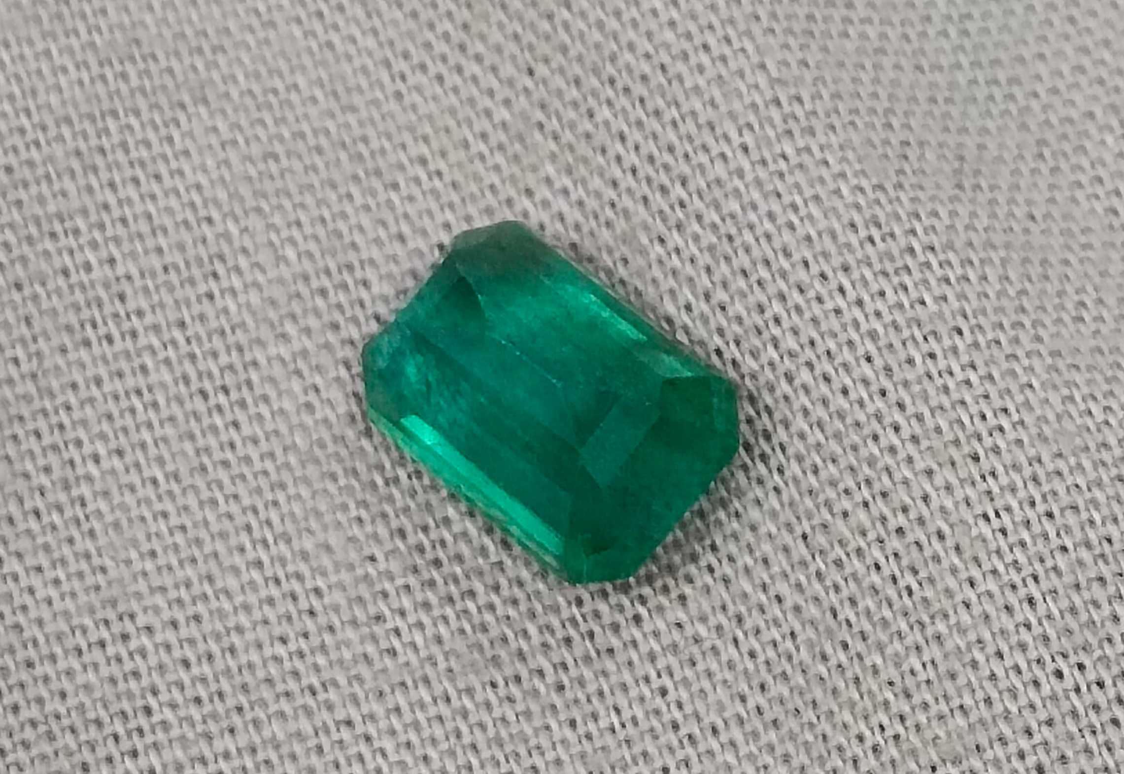 2.08ct Deep green GSI certified natural octagon cut Zambian Emerald