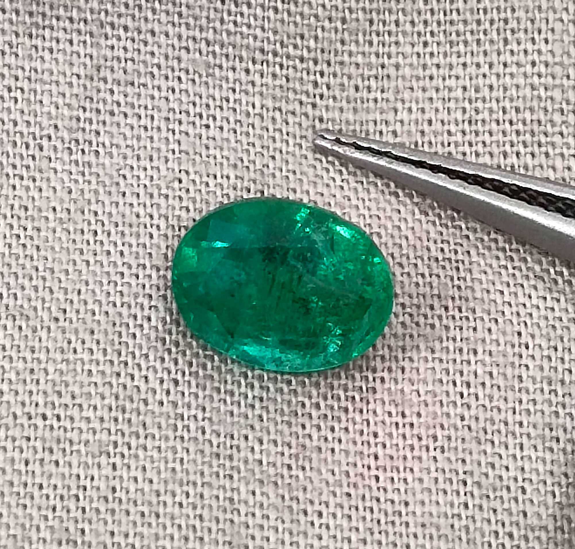 1.92ct GSI USA certified medium deep green oval cut Zambian emerald stone
