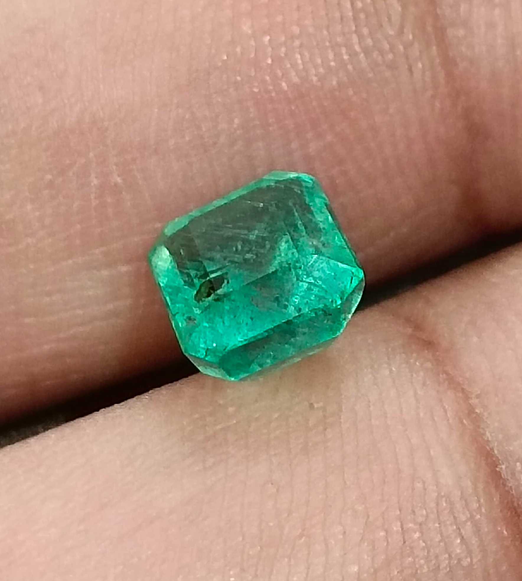 2.57ct GSI USA certified pastel green octagon cut Zambian emerald stone