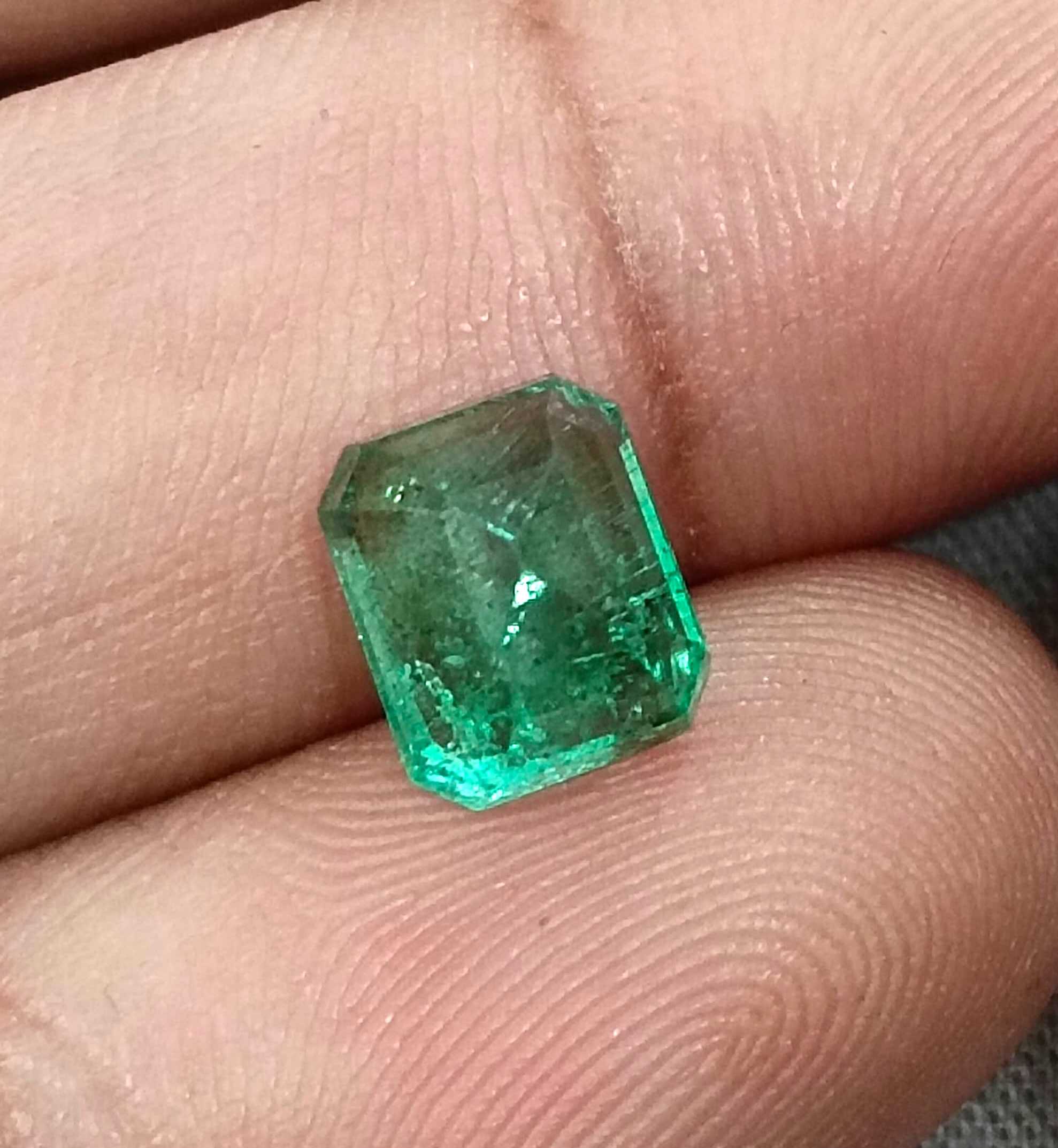 2.57ct GSI USA certified pastel green octagon cut Zambian emerald stone