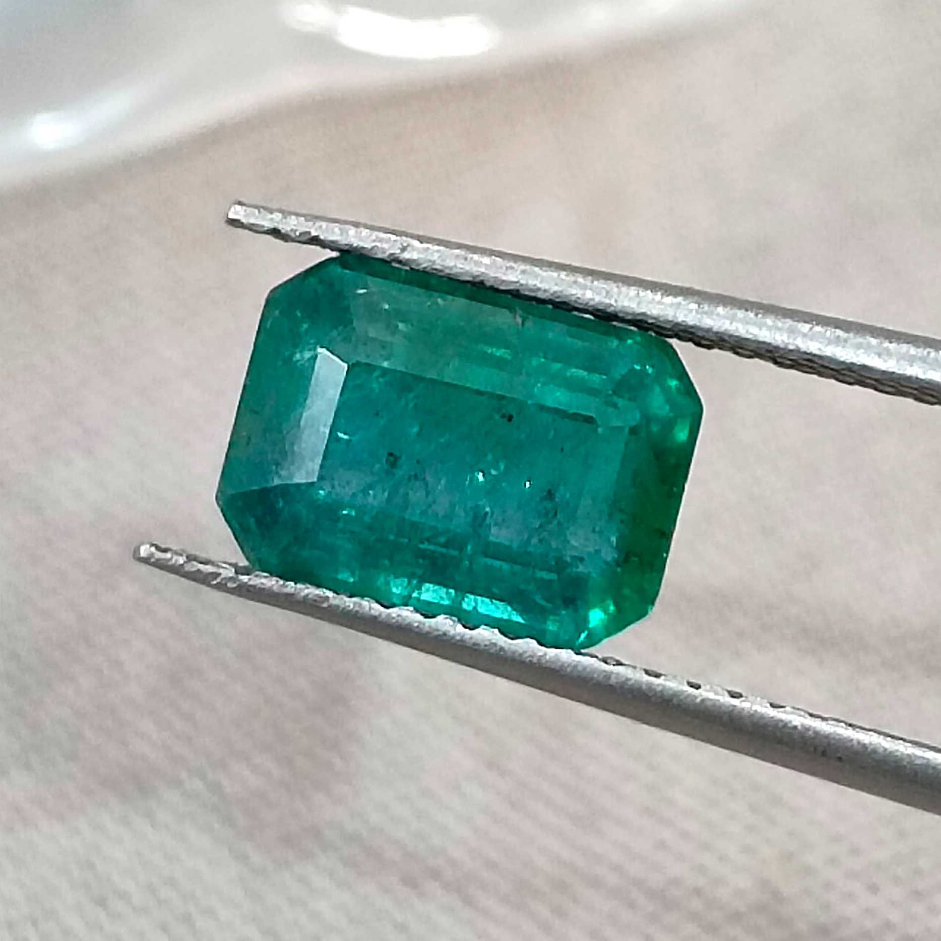 2.19ct Certified deep green natural octagon cut Zambian emerald gemstone/